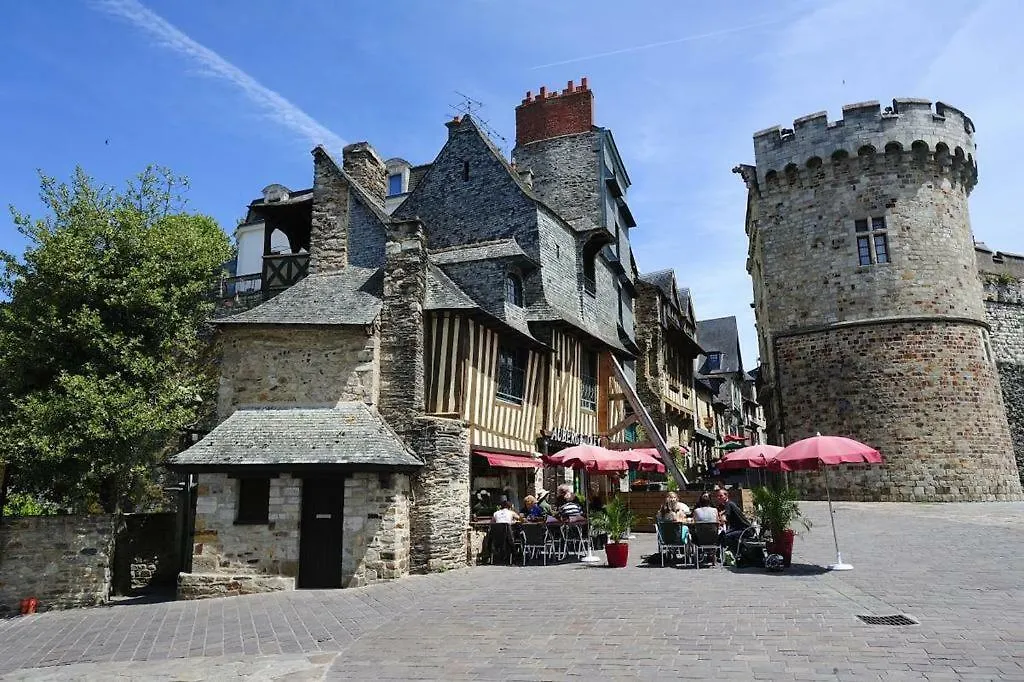 Guest house Les Rosiers Hotel Argentre-du-Plessis